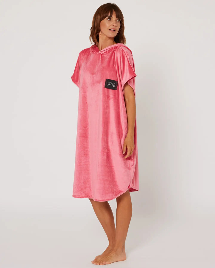 Follow Corp Towlie - Hot Pink