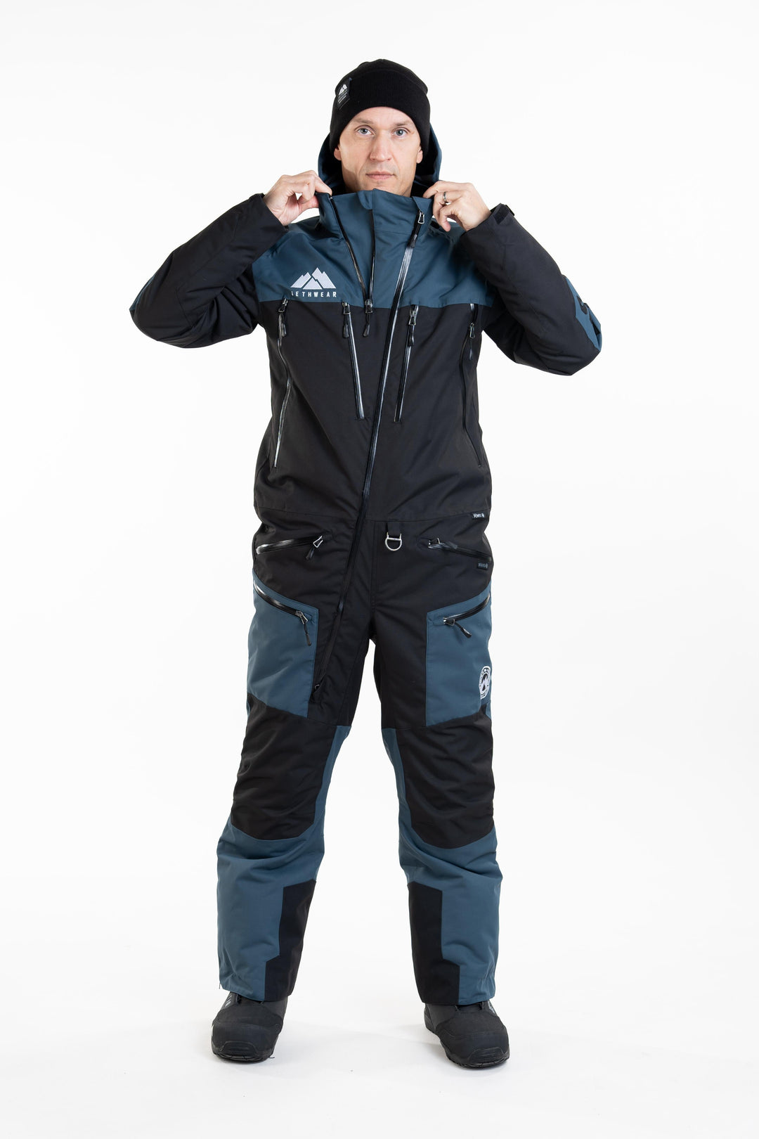 The One V2 - Black/DeepSea/White - 150g vuori