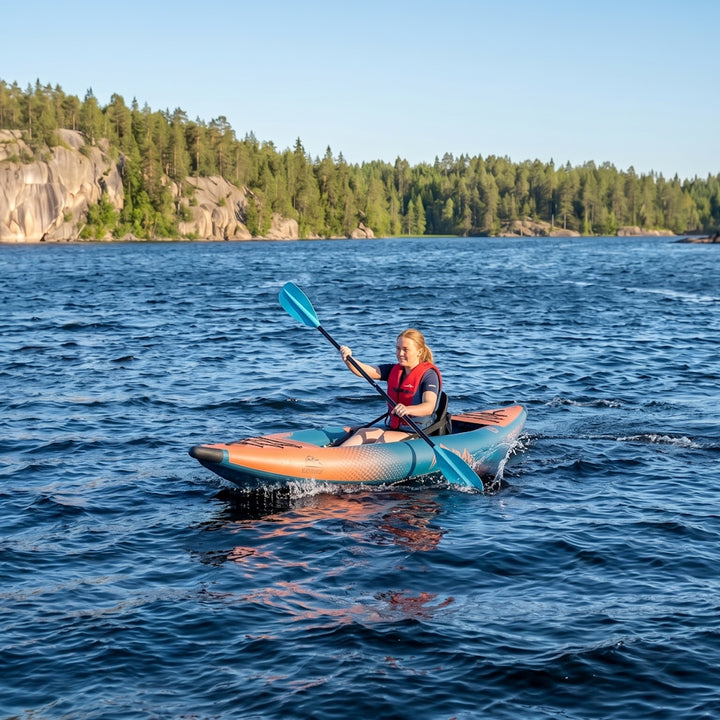 Ilmatäytteinen kajakki Adventure 1 (2026)
