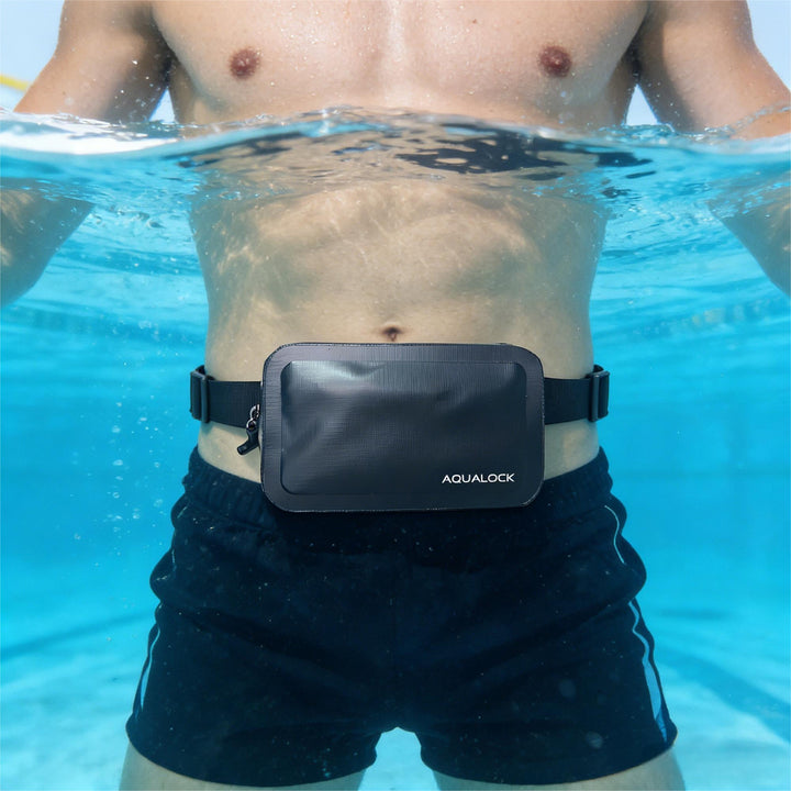 Waterproof shoulder bag